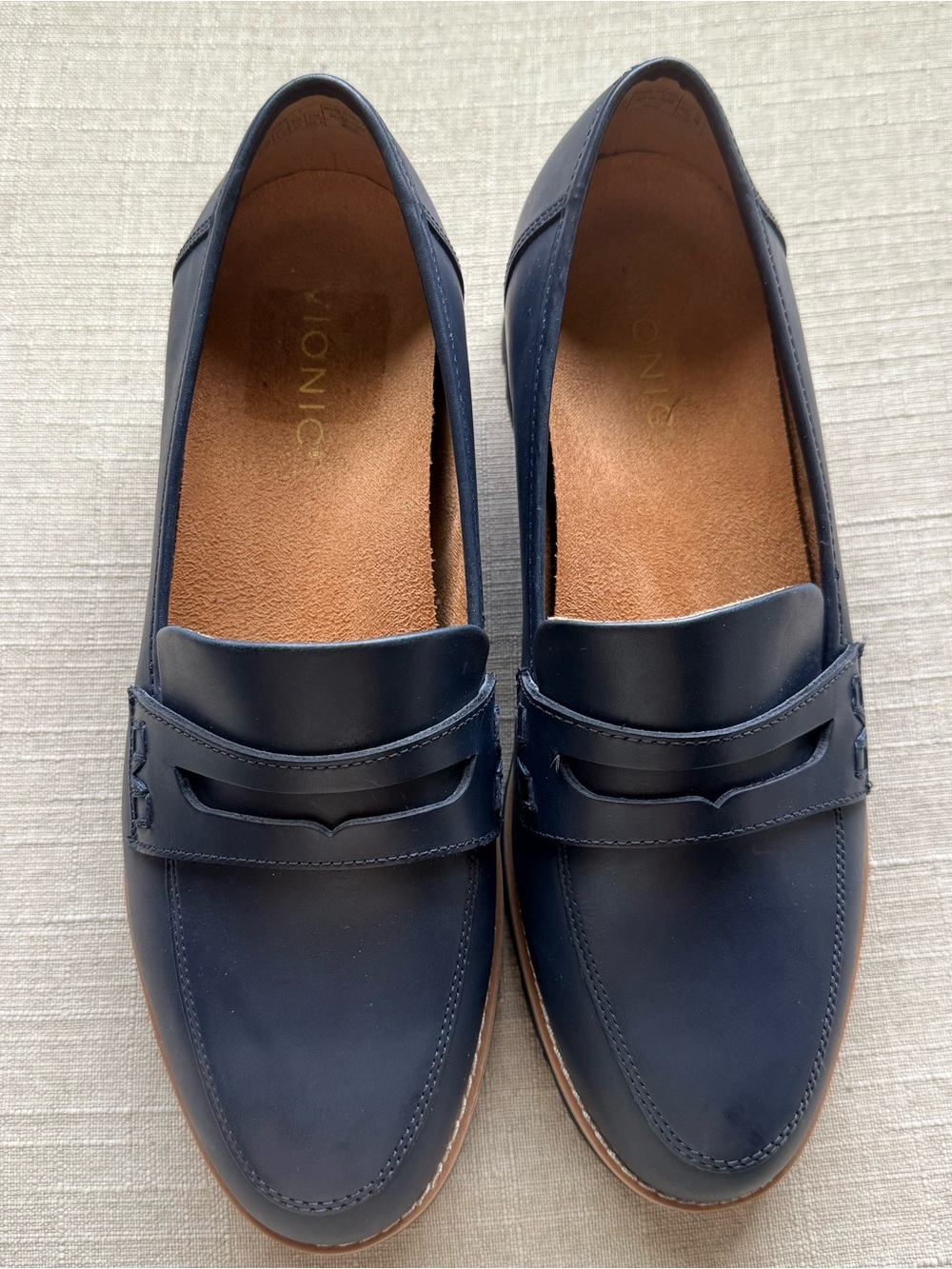 Vionic Women's Cheryl II navy blazer leather loafers Size 9 - Picture 2 of 7